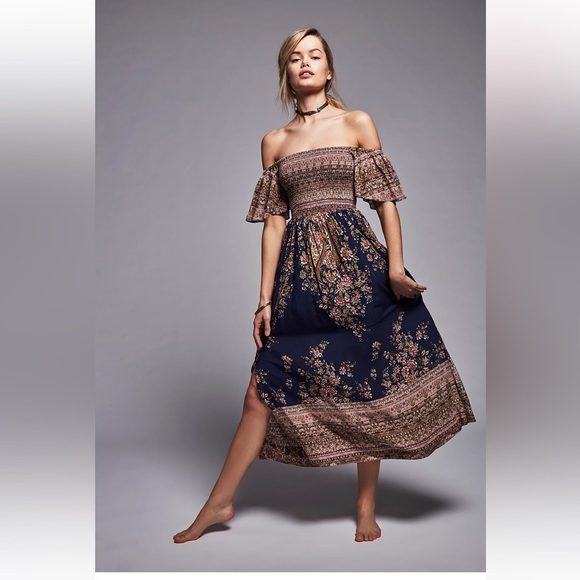Free People Dresses & Skirts - Free People Maxi Dress